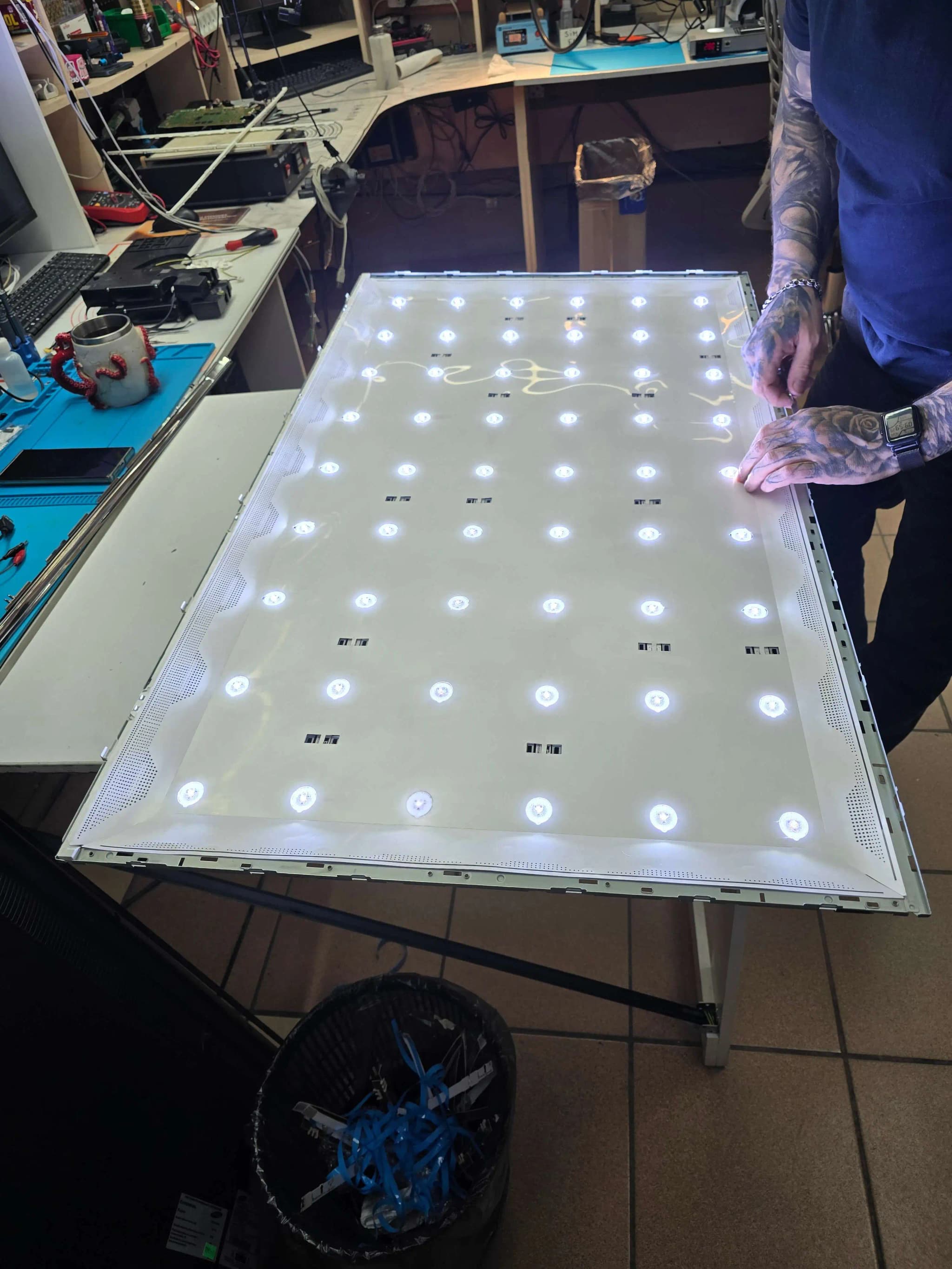 Процесс ремонта телевизора и проверки цепей питания