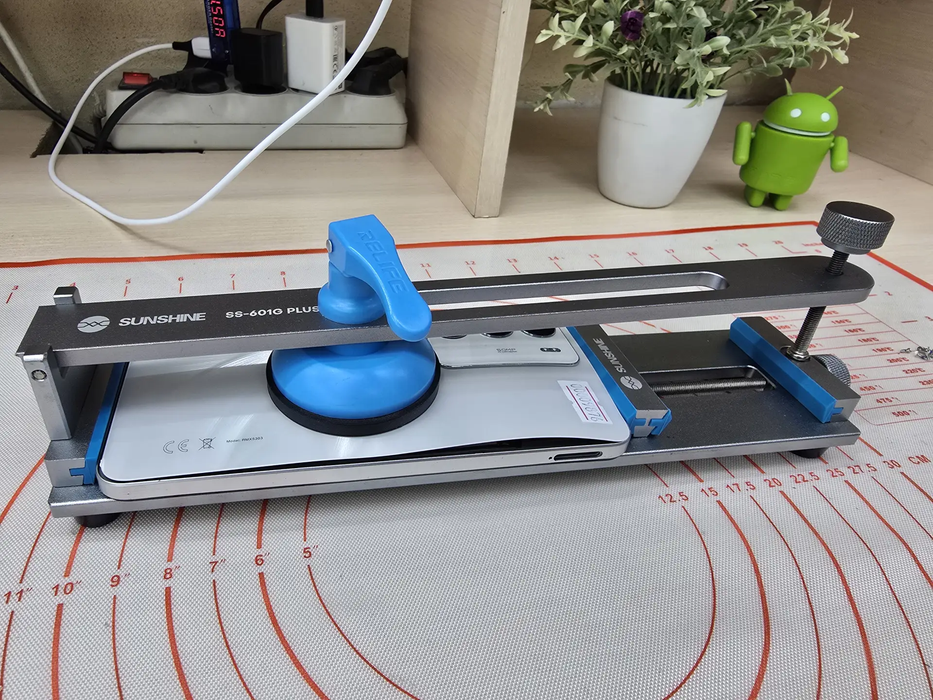 Realme C71 (RMX5303) при поступлении в ремонт